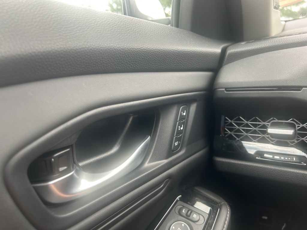 Used 2025 Honda Accord Touring image 23