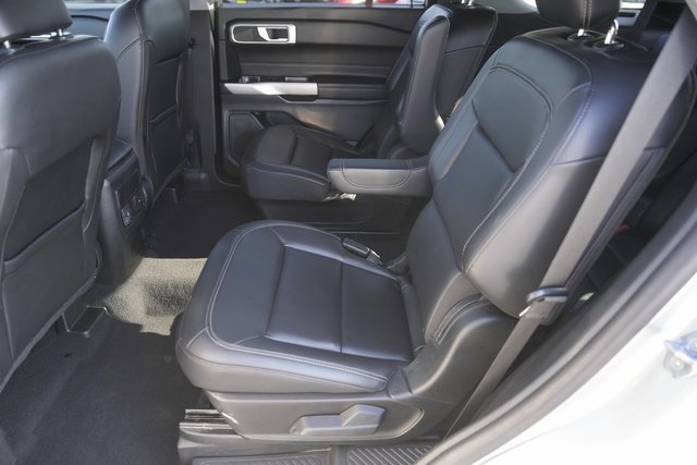 Certified 2023 Ford Explorer XLT w/ Equipment Group 202A image 12