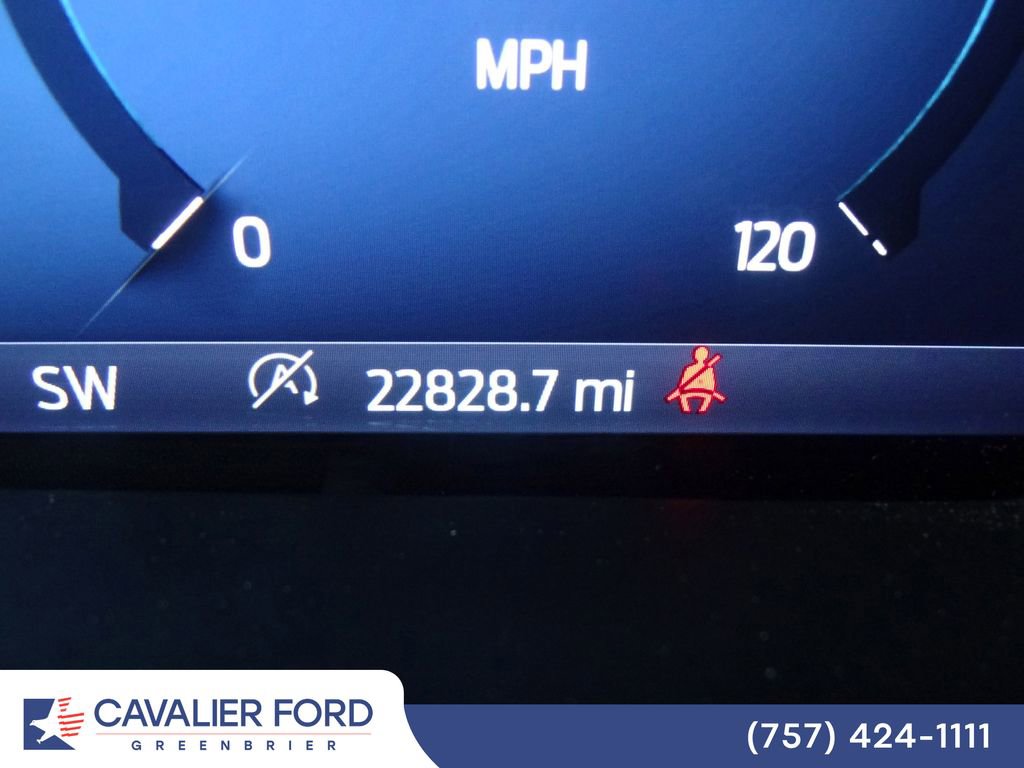 Certified 2025 Ford F150 XLT w/ Equipment Group 301A Standard AWD/4WD image 17