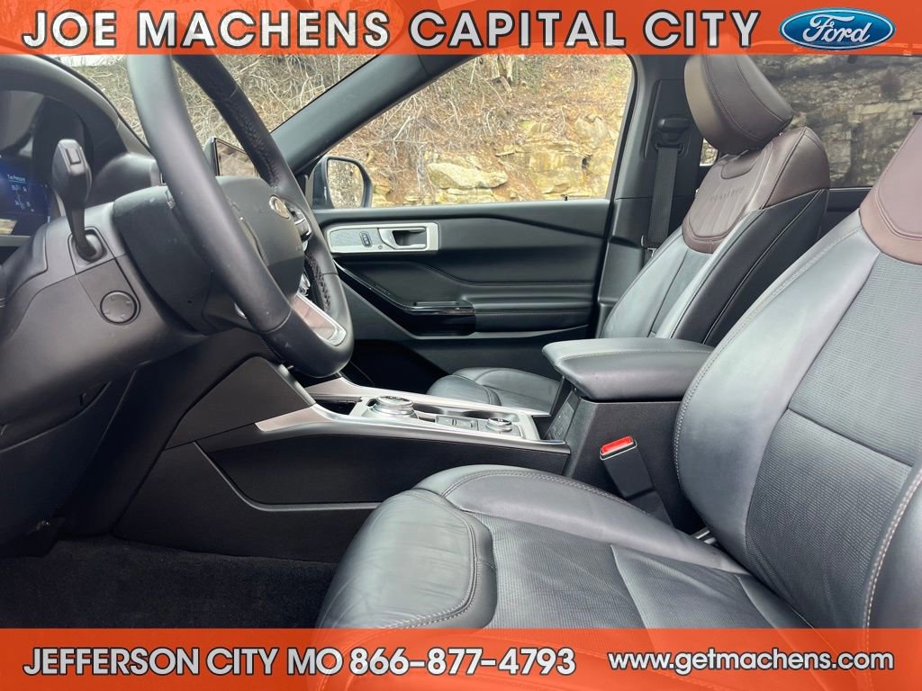 Certified 2023 Ford Explorer Platinum w/ Equipment Group 601A image 19