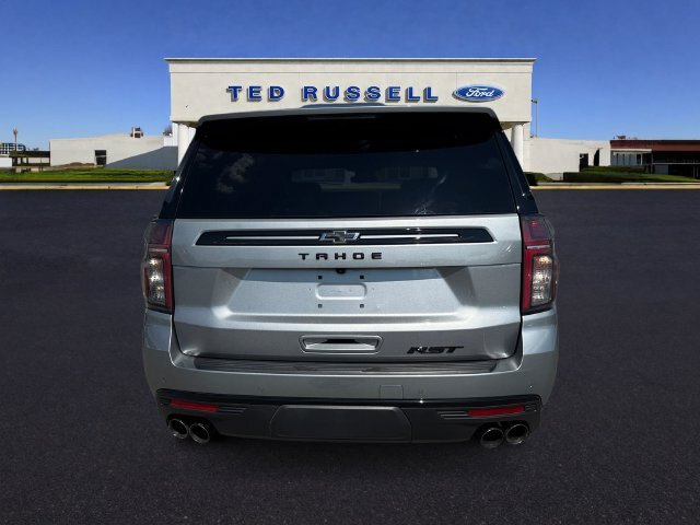 Used 2024 Chevrolet Tahoe RST w/ RST Performance Edition AWD/4WD image 13