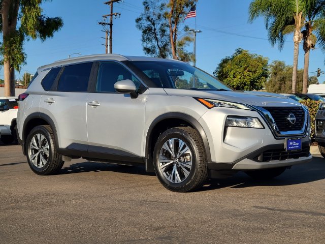 Used 2023 Nissan Rogue SV w/ SV Premium B Package FWD image 33