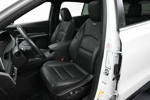 Used 2024 Cadillac XT4 Premium Luxury AWD/4WD image 11