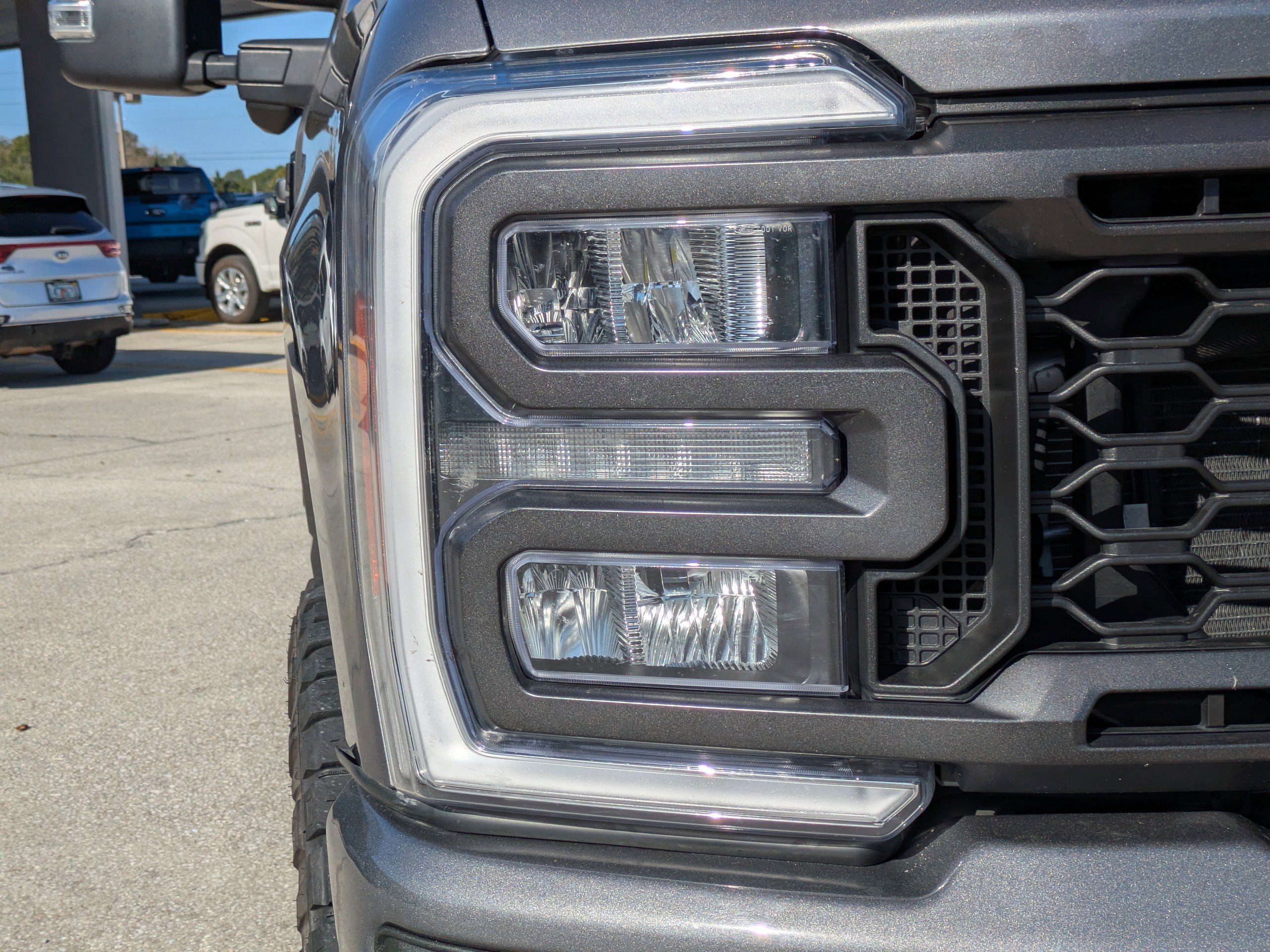 Certified 2023 Ford F250 Lariat w/ Lariat Ultimate Package image 9