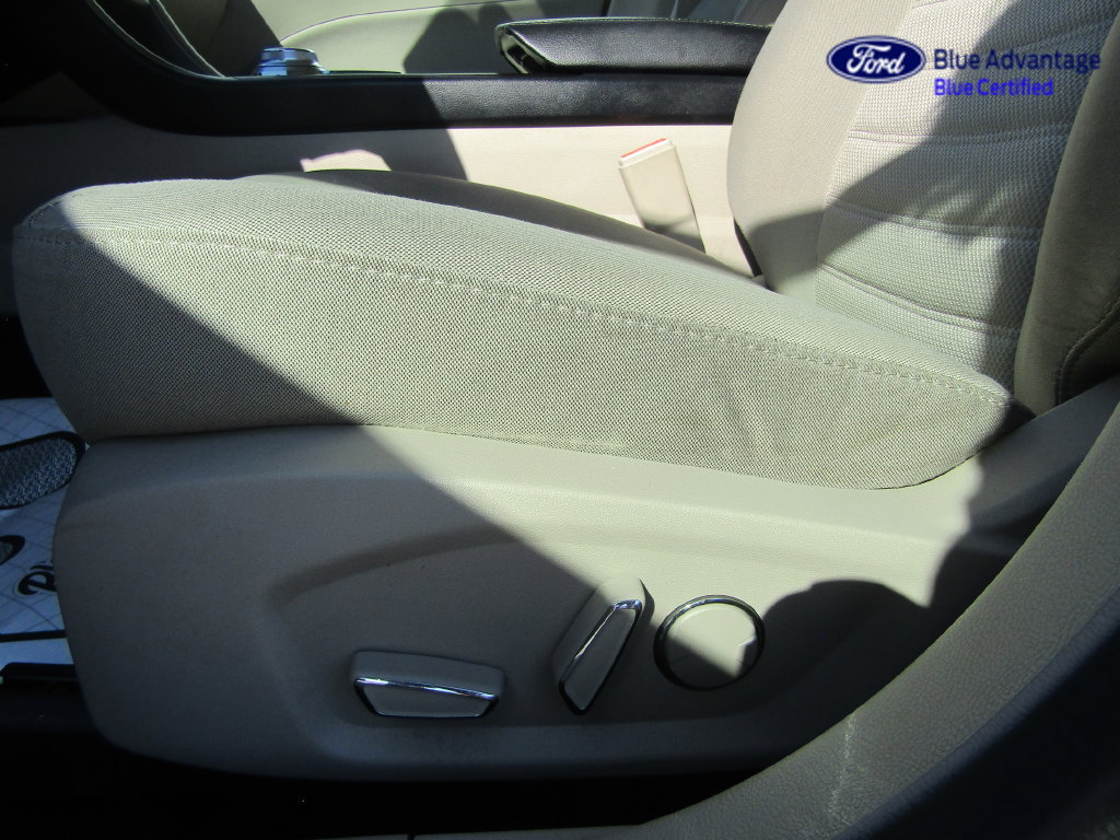Certified 2019 Ford Fusion SE FWD image 20