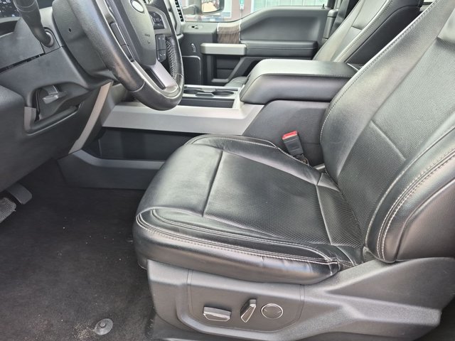 Certified 2019 Ford F350 Lariat w/ Chrome Package AWD/4WD image 16