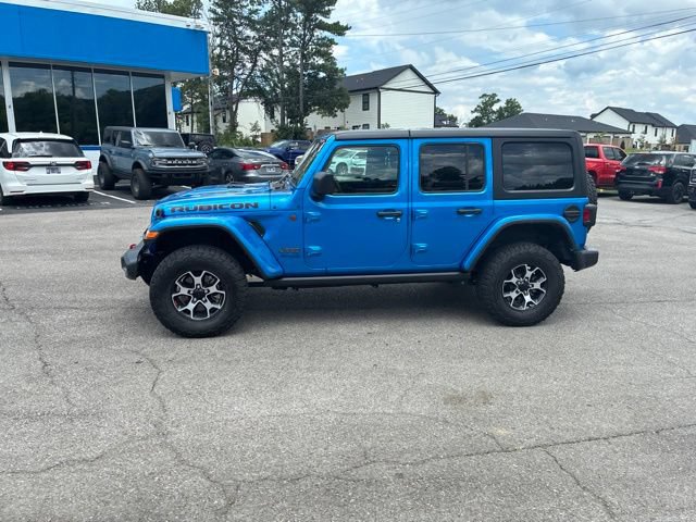 Used 2022 Jeep Wrangler Unlimited Rubicon w/ Cold Weather Group AWD/4WD image 18