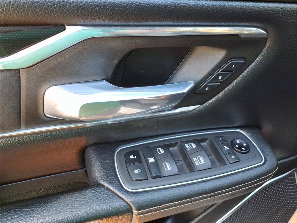 Used 2022 RAM 1500 Laramie w/ Sport Appearance Package AWD/4WD image 11