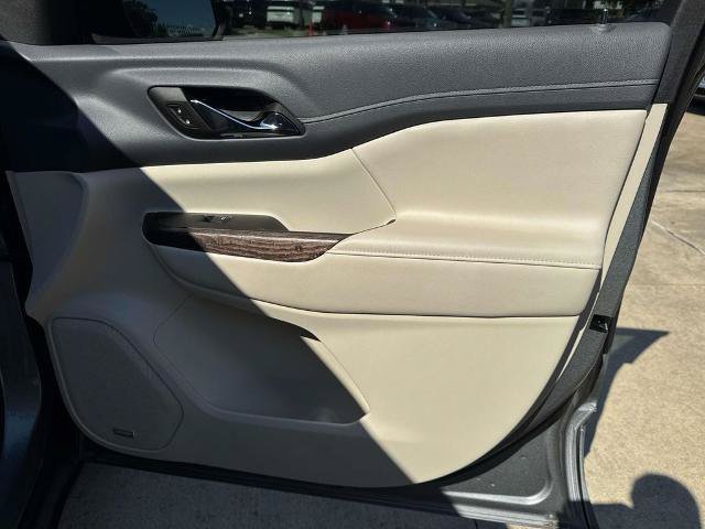 Used 2023 GMC Acadia Denali FWD image 15