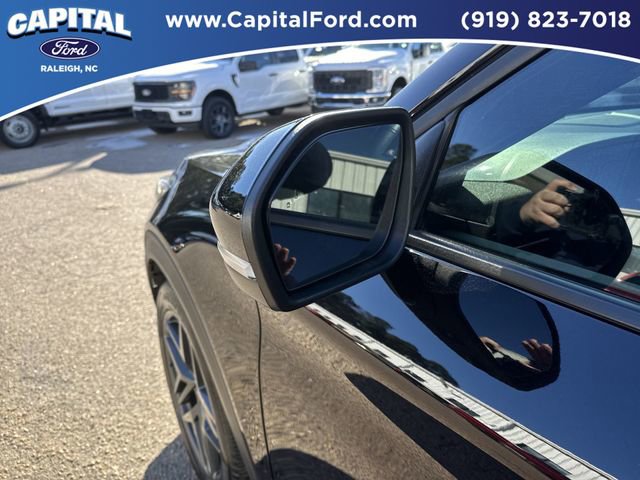 Certified 2025 Ford Explorer ST image 12