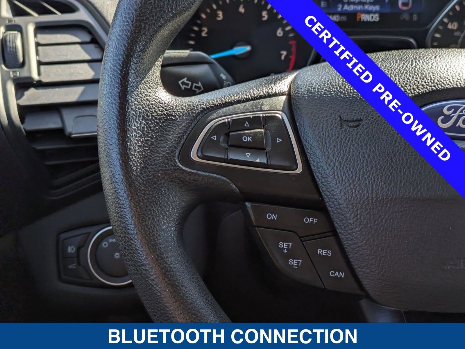 Certified 2018 Ford Escape SE w/ SE Sync 3 Package image 24