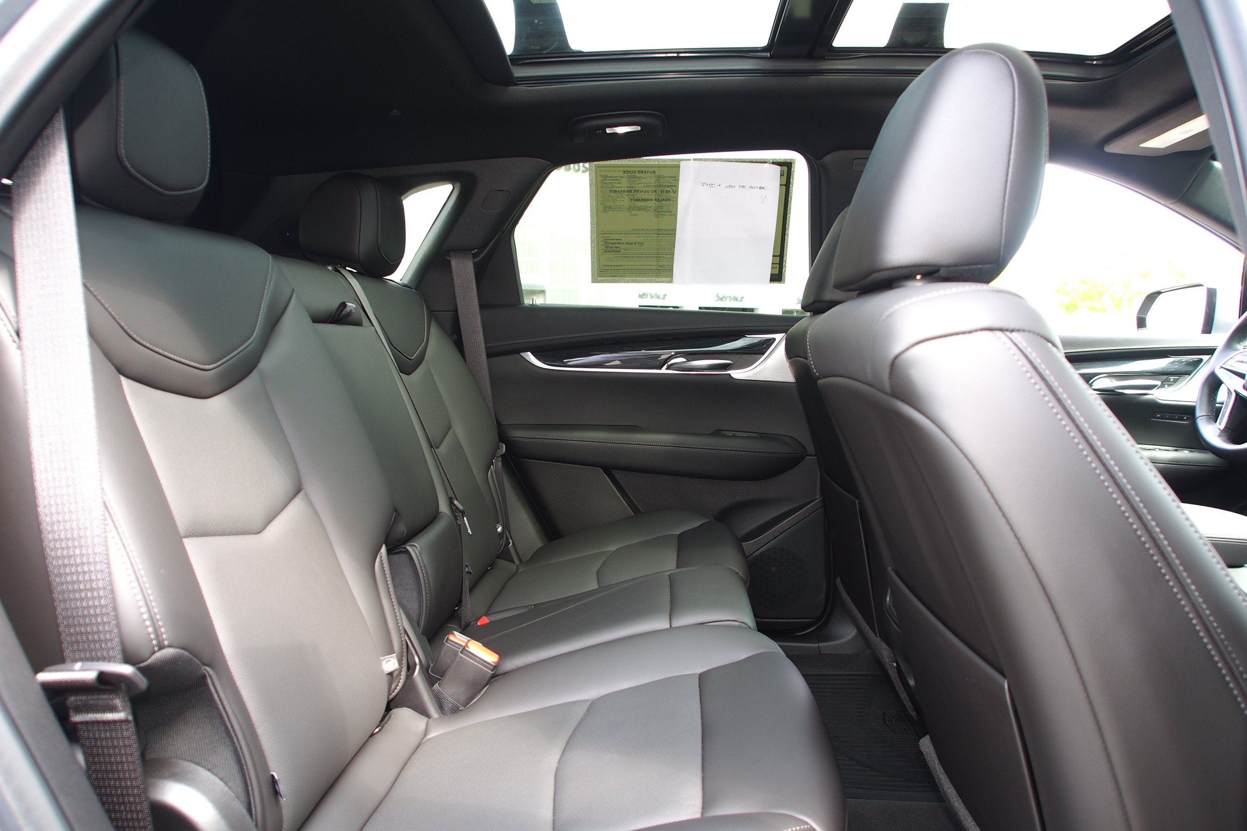 Used 2022 Cadillac XT5 Premium Luxury w/ Technology Package FWD image 15