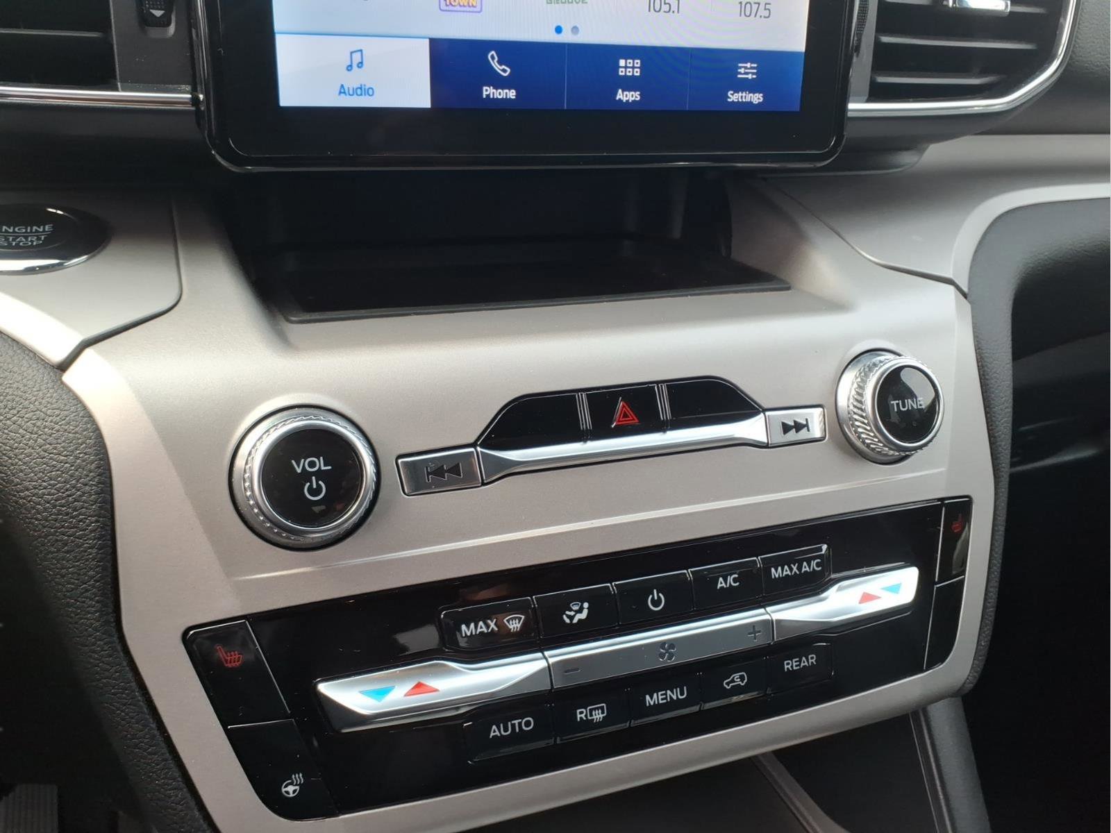 Certified 2023 Ford Explorer XLT w/ Equipment Group 202A image 16