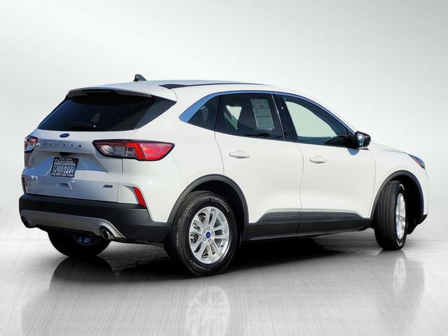 Certified 2022 Ford Escape SE image 3
