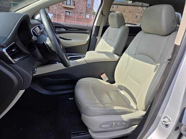 Used 2020 Buick Enclave Premium w/ Sun and Sites Package FWD image 9