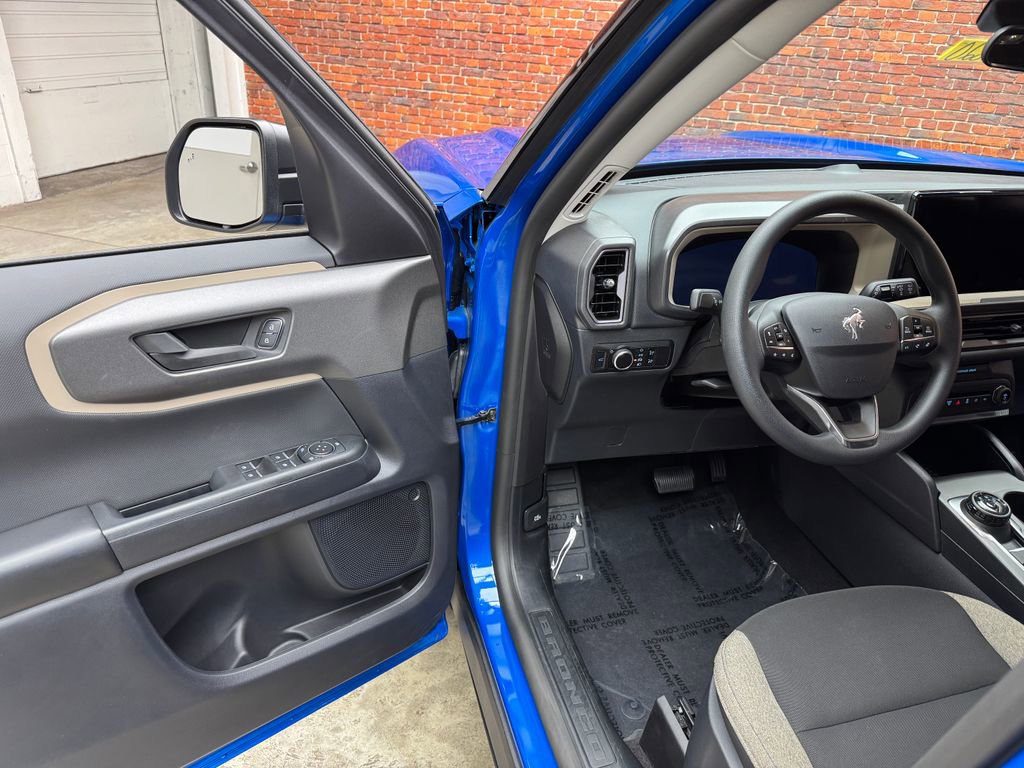 Certified 2025 Ford Bronco Sport Big Bend AWD/4WD image 8