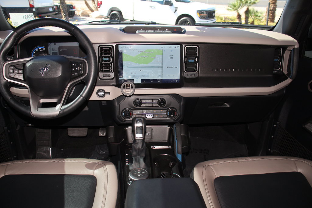 Certified 2022 Ford Bronco Wildtrak AWD/4WD image 19