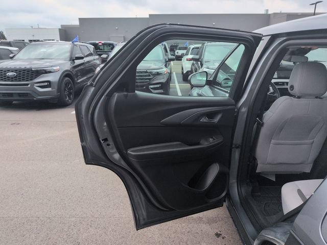Used 2021 Chevrolet TrailBlazer LS FWD image 22