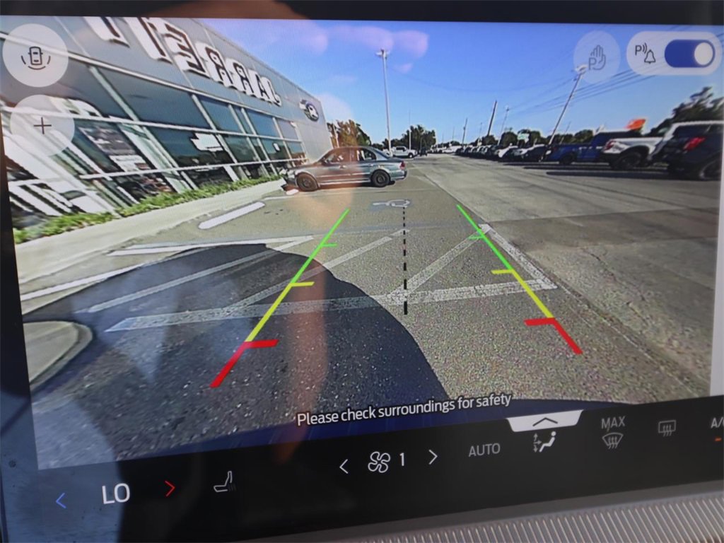 Certified 2025 Ford Explorer Active image 4