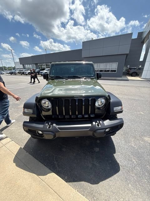 Used 2021 Jeep Wrangler Sport AWD/4WD image 4