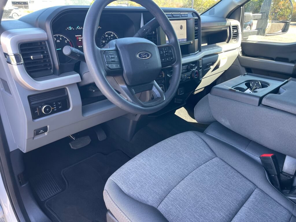 Certified 2024 Ford F250 XL w/ STX Appearance Package AWD/4WD image 5