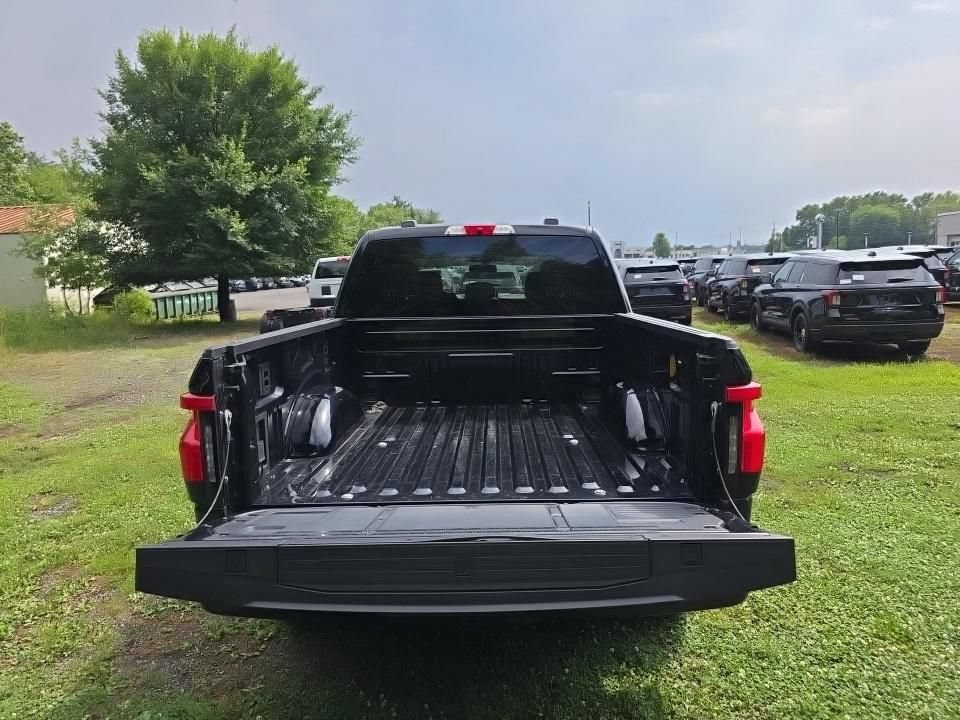 Certified 2024 Ford F150 Lightning Flash AWD/4WD image 4