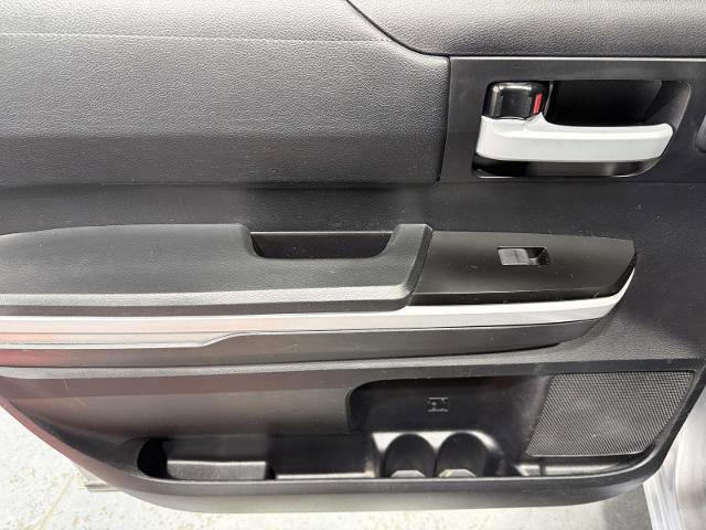 Used 2020 Toyota Tundra SR5 w/ SR5 Upgrade Package AWD/4WD image 22