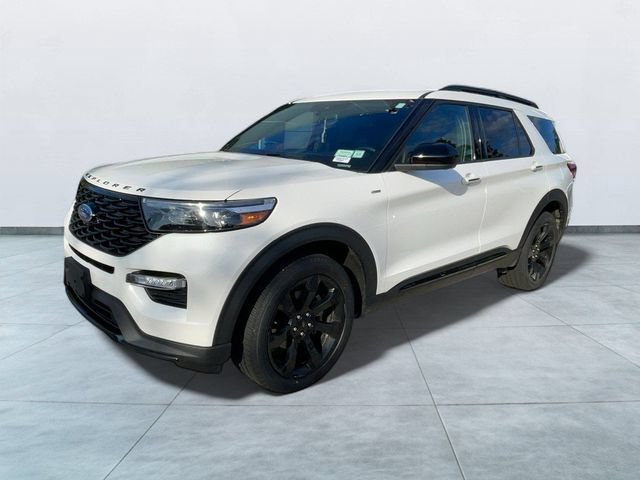 Certified 2023 Ford Explorer ST-Line w/ Class IV Trailer Tow Package AWD/4WD image 3
