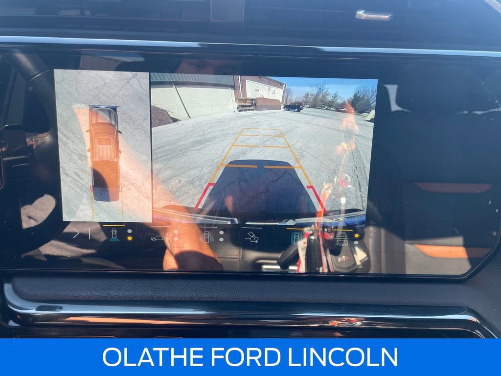 Used 2023 GMC Sierra 1500 AT4 w/ Technology Package image 19