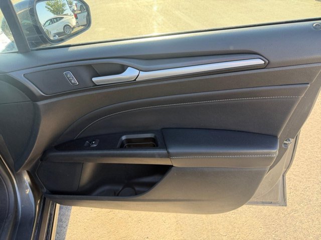 Certified 2017 Ford Fusion Titanium FWD image 25
