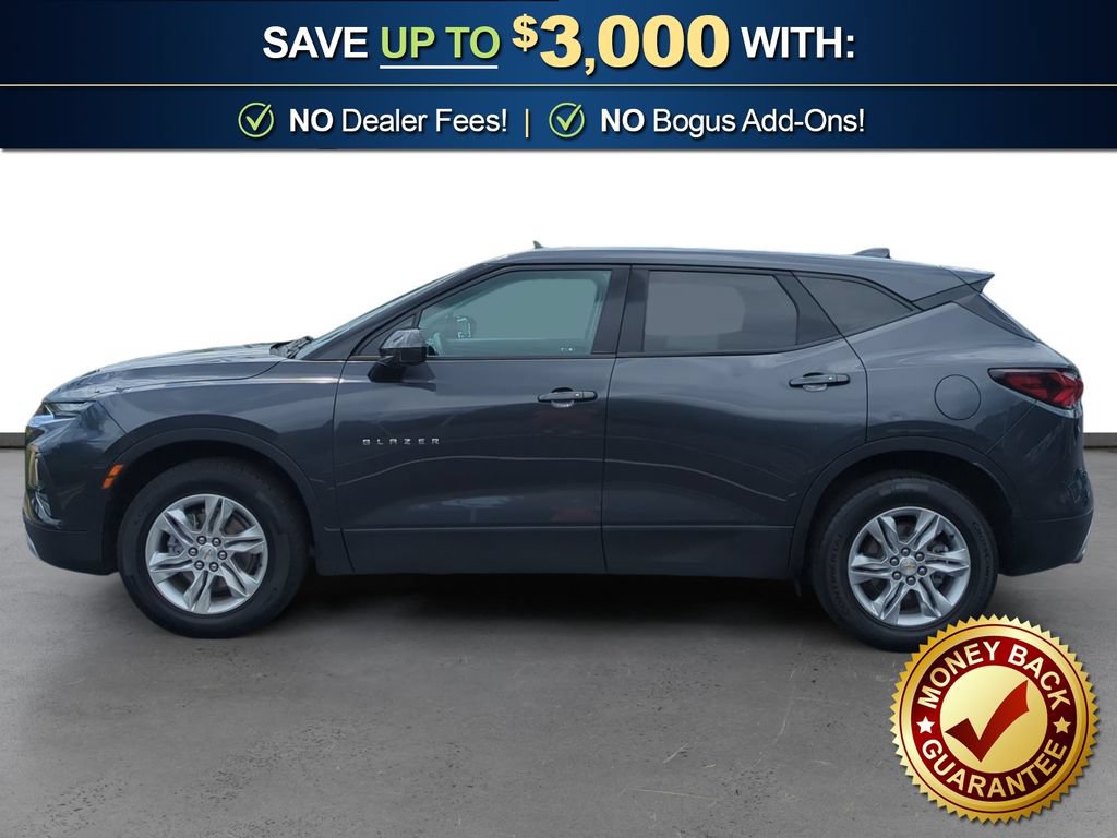 Used 2022 Chevrolet Blazer LT FWD image 2