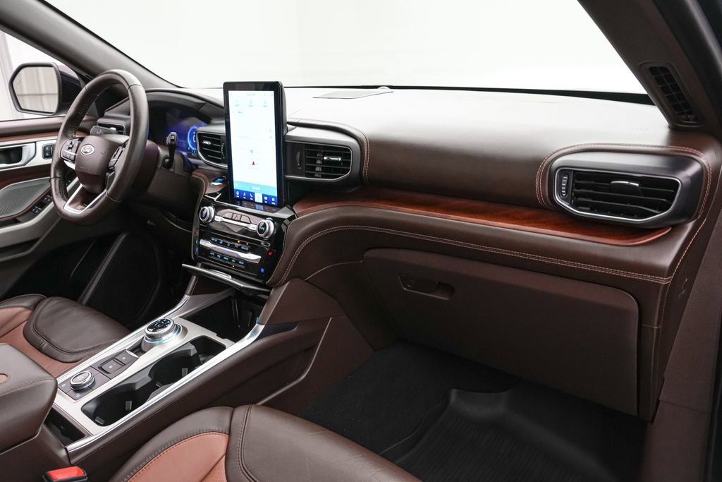 Certified 2023 Ford Explorer King Ranch w/ Technology Package image 28