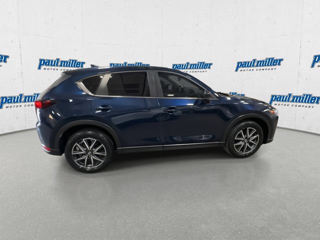 Used 2018 MAZDA CX-5 Touring w/ Preferred Equipment Package FWD image 12