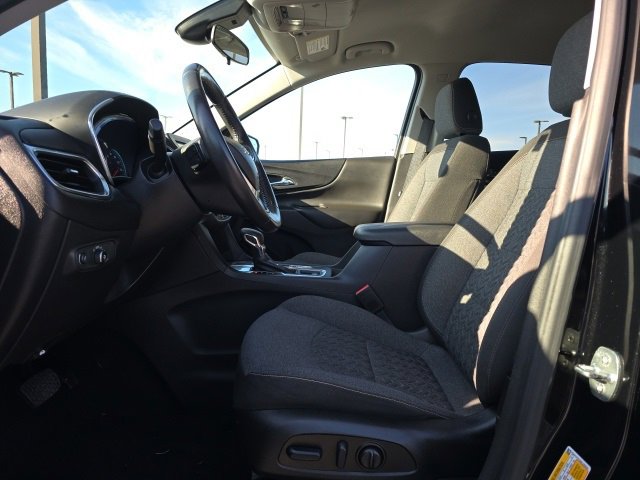 Used 2022 Chevrolet Equinox LT image 11