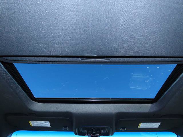 Used 2019 Chevrolet Silverado 1500 High Country image 26