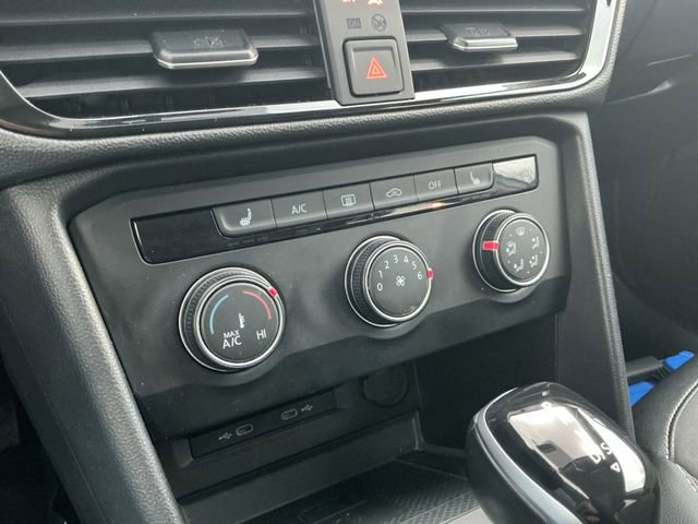 Used 2022 Volkswagen Taos SE image 22