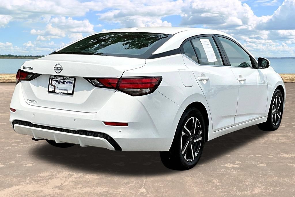 Used 2025 Nissan Sentra SV FWD image 8