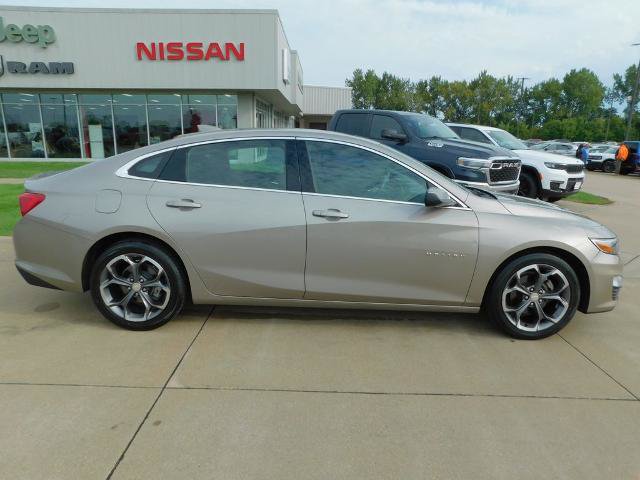 Used 2023 Chevrolet Malibu LT FWD image 4