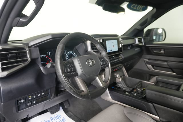 Used 2025 Toyota Tundra SR5 w/ SR5 Premium Package AWD/4WD image 18