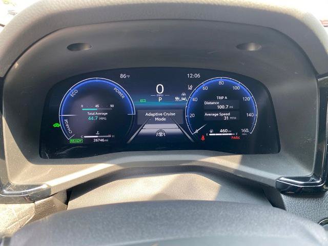 Used 2025 Toyota Camry XLE FWD image 19