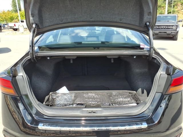 Used 2023 Nissan Altima 2.5 SL FWD image 14