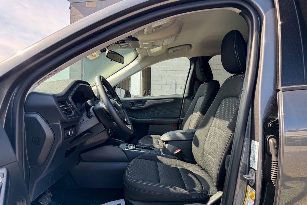 Certified 2023 Ford Escape Active AWD/4WD image 21