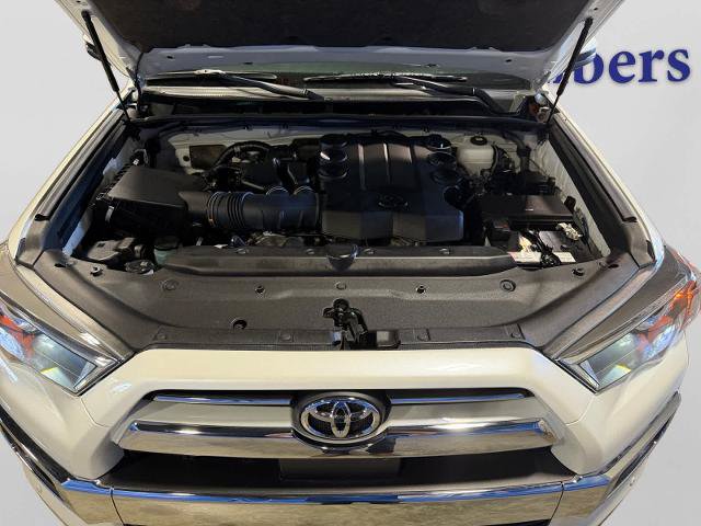 Used 2023 Toyota 4Runner Limited AWD/4WD image 8