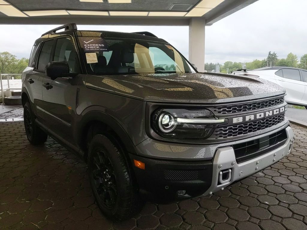 Certified 2025 Ford Bronco Sport Badlands AWD/4WD image 4