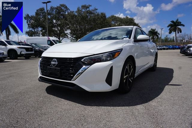 Used 2025 Nissan Sentra SV image 1