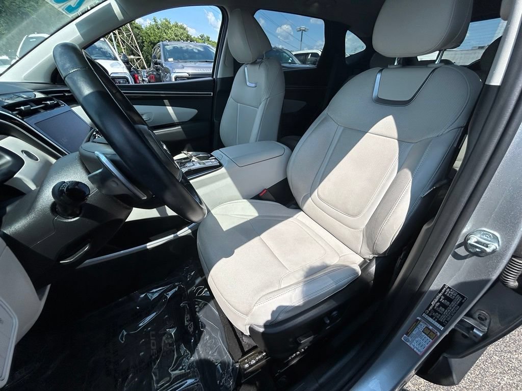 Used 2023 Hyundai Tucson Limited AWD/4WD image 15