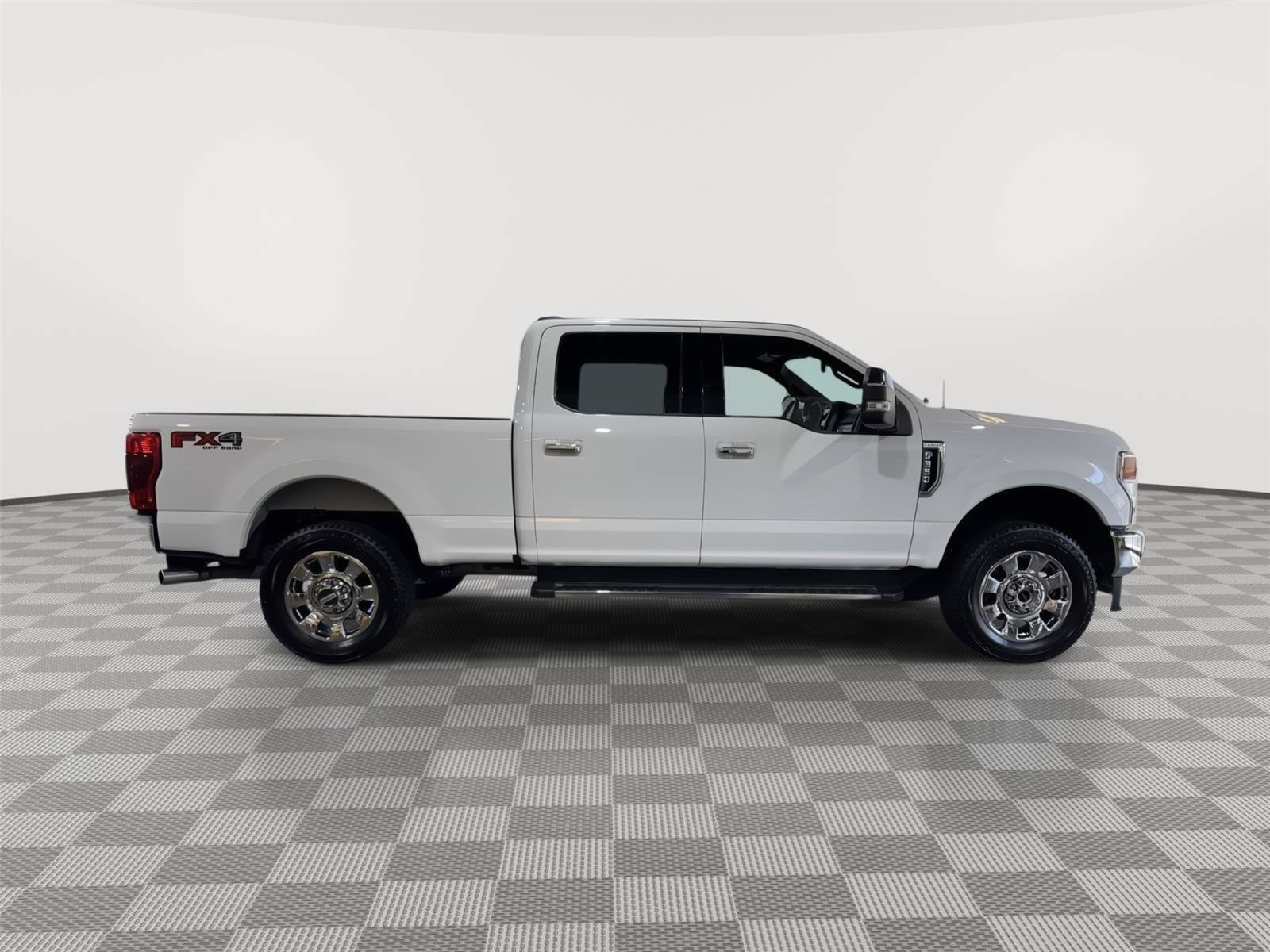 Certified 2022 Ford F350 Lariat w/ Chrome Package AWD/4WD image 7