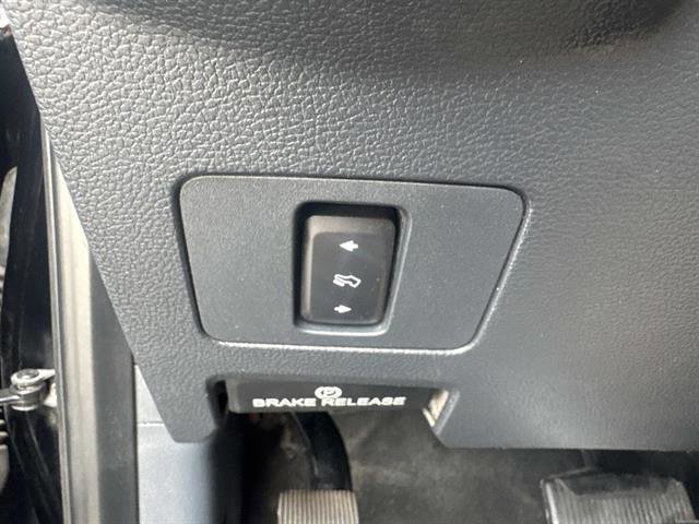 Certified 2022 Ford F450 Lariat w/ FX4 Off-Road Package image 18