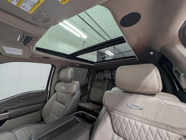 Certified 2025 Ford F250 Platinum w/ Platinum Plus Package AWD/4WD image 19