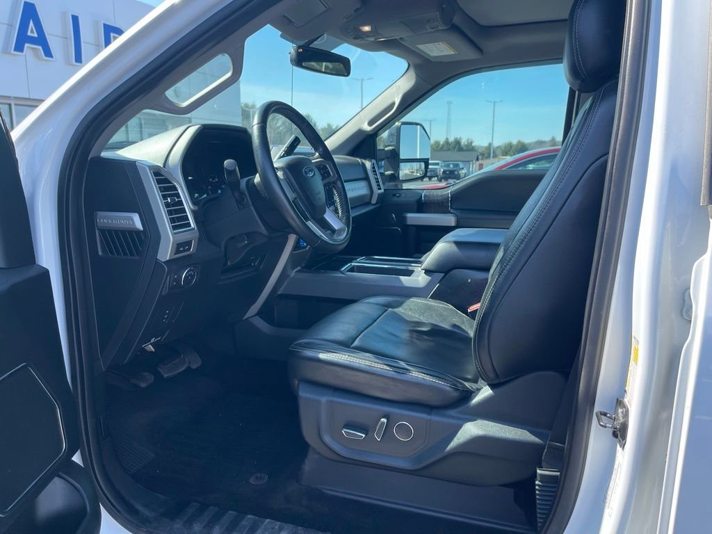 Certified 2017 Ford F250 Lariat w/ Chrome Package image 11